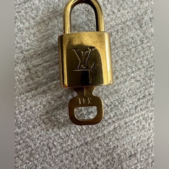 Louis Vuitton Lock and Key #341 - Picture 2 of 4